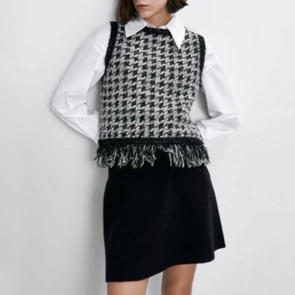 Zara sweater vest 🆕